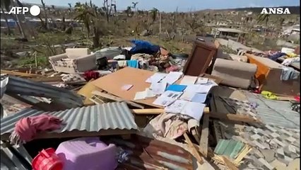 Mayotte, la devastazione dopo il passaggio di Chido