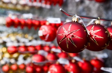 Christmas baubles pose a 'deadly health hazard' risk