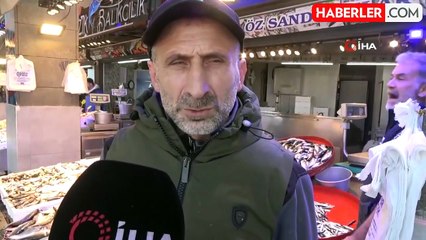 Hamsi Fiyatları Hızla Düşüyor: 200 TL'den 100 TL'ye