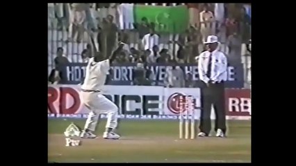 Pakistan vs Sri Lanka 1999 00 2nd Peshawar Highlights