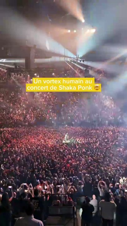 Shaka Ponk : Une dernière danse mémorable à Paris 🎤🔥  Le dernier concert de Shaka Ponk à Paris a électrisé la scène comme jamais ! Une énergie brute, des riffs puissants, et une communion inoubliable avec le public. 🤘  ✨ Ce show d’adieu a offert un mél
