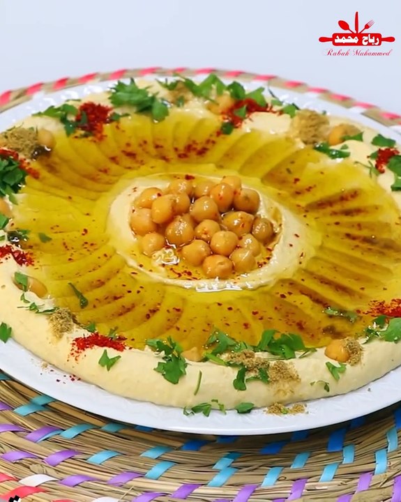 حمص بطحينة بالطريقة التقليدية خطوة بخطوة مسبحة الحمص منزلي الطعم الأصيل مع رباح محمد