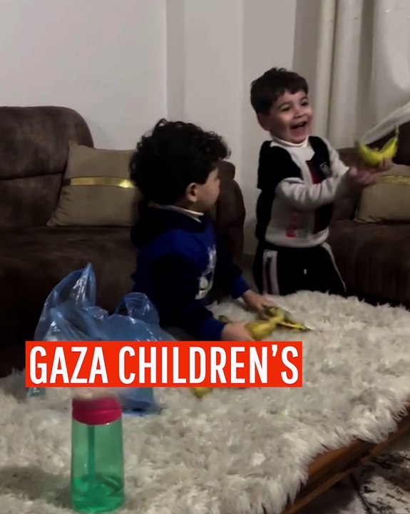 Gaza Children’s Joy Over Bananas