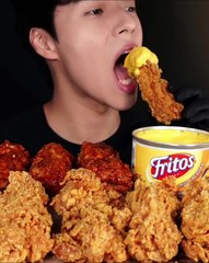 Follow for more ASMR videos🌮🍟 Credits: @ddm_ddang #mukbang #asmr #fastfood #asmreating