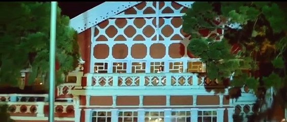 Rab Ne Bhool Se/ Khilaaf 1991/ Sukhwinder Singh, Chunky Pandey, Madhuri Dixit