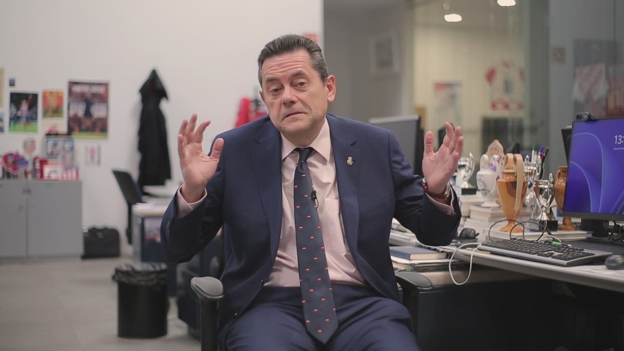 Tras decir que el rival del Madrid en la Liga es el Atleti... ¡esto quiere Roncero en el Barça-Atleti!