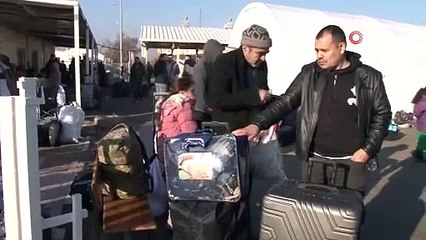 Suriyeliler evlerine koşarak dönüyor