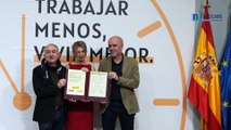 Trabajo y sindicatos firman el acuerdo para reducir la jornada a 37,5 horas