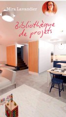 Aménagement de pièce de vie avec cuisine ouverte en forme en L