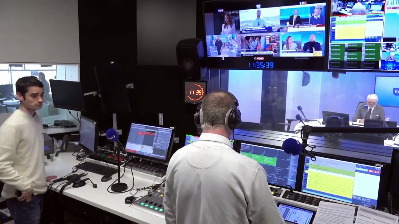 Pascal Praud - Les conseils Livres pour Noël de Nicolas Carreau