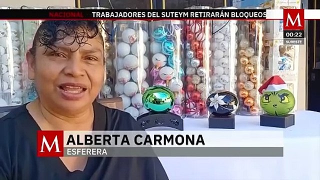 Artesanos poblanos crean esferas de Navidad