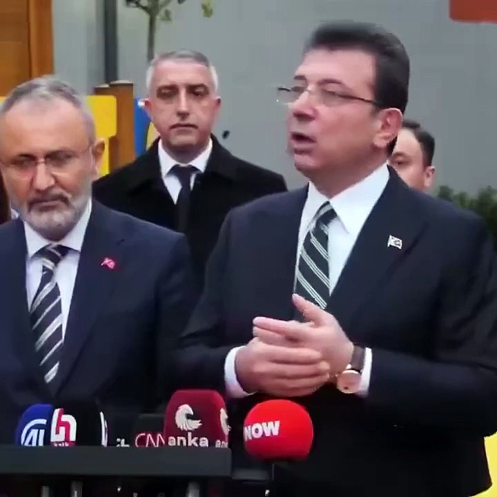 ‘Karakol yaptım açılışa gittim polis yok’ Devletten habersiz karakol yapan adam