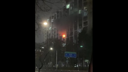 경기 고양 아파트 화재...주민 60명 대피 / YTN