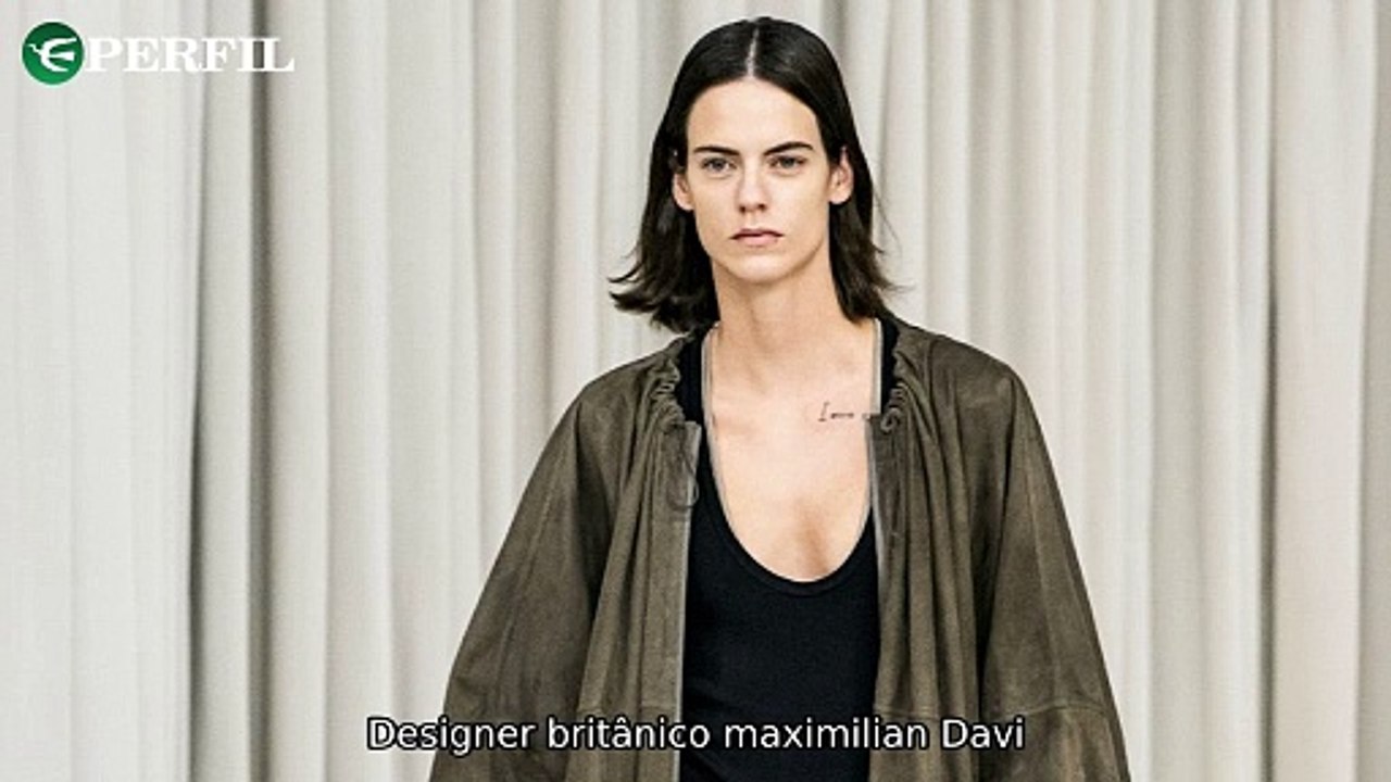 "Designer britânico inspirado no balé lança coleção, Nanda Costa se derrete com filhas gêmeas e Luciana Gimenez relembra assédio da imprensa durante gravidez."