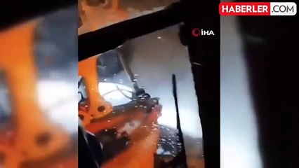 Yüksekova-Dağlıca Karayolu Kar Nedeniyle Trafiğe Kapandı