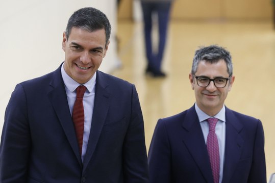 Editorial de Llamas. El PSOE reinstaura la censura