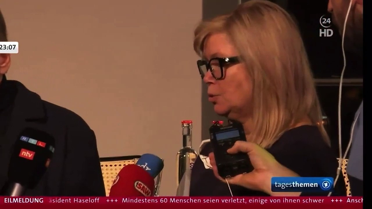 Attaque sur un marché de Noël en Allemagne - La maire de Magdebourg a fondu en larmes face à la presse : "Je n’aurais jamais pu imaginer que la ville soit touchée par un tel événement"