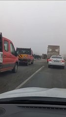 Mıcır Yüklü Kamyon Devrildi 1 Ağır Yaralı