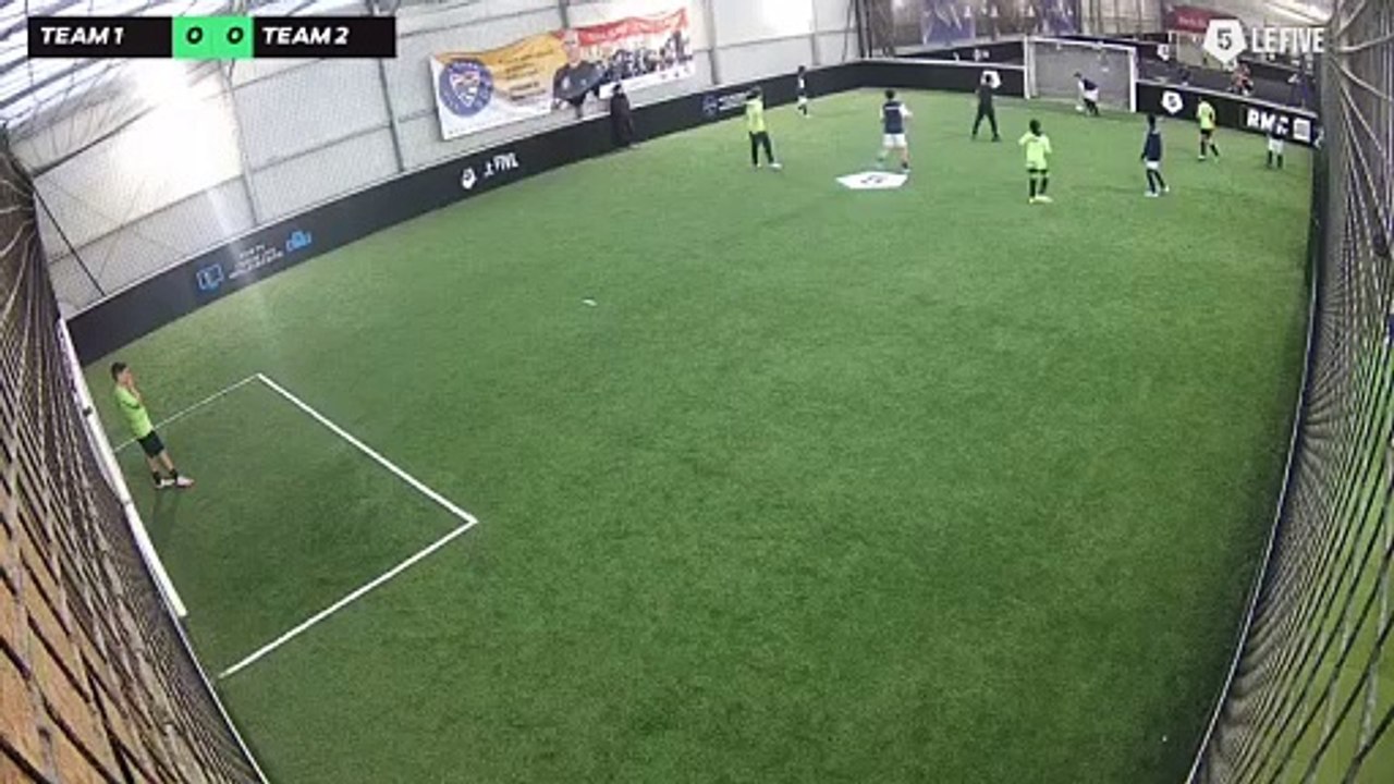 ZFC P13 21/12 à 11:36 - Football Terrain 1 (LeFive P13)