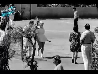 فيلم المراية بطولة نجلاء فتحي ونور الشريف