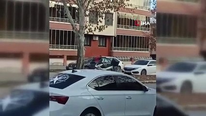 Yol verme tartışmasında yumruklar konuştu