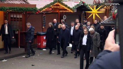 Μαγδεμβούργο: Στο σημείο όπου έγινε το μακελειό ο Σολτς - Στους πέντε οι νεκροί