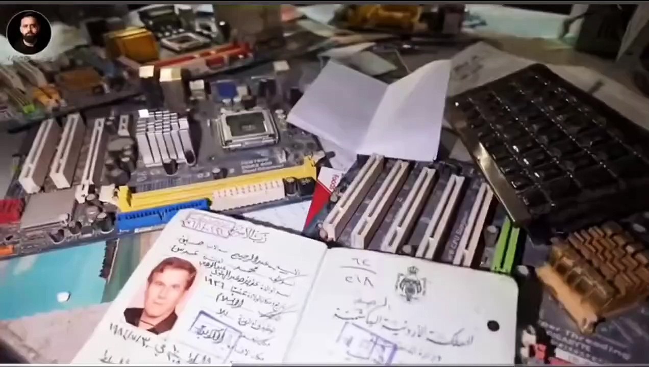 دفتر عائلة أردنية يكشف مصير مفقودي سوريا.. فيديو