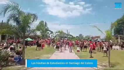 Los hinchas de Estudiantes en Santiago del Estero