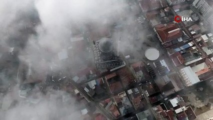Sisler arasında büyüleyici manzara