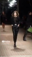 Gigi's one of the best catwalks ❤✨ #gigihadid #catwalk #runway #fashionforever5 5