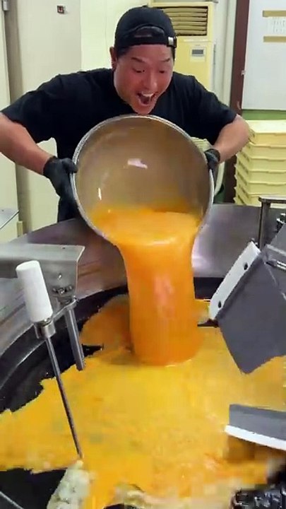 The Giant Frice Dish of 2025