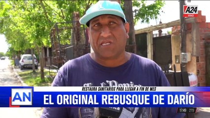 "DARÍO: EL VENDEDOR AMBULANTE QUE ENCONTRÓ UN REBUSQUE PARA SALIR ADELANTE RESTAURANDO SANITARIOS