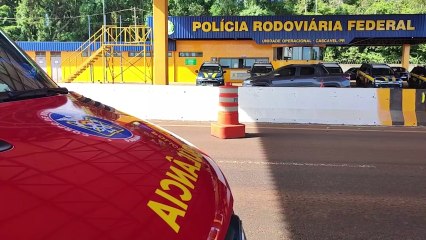 Homem de 55 anos é socorrido no posto da PRF após sofrer queda de moto em estrada rural