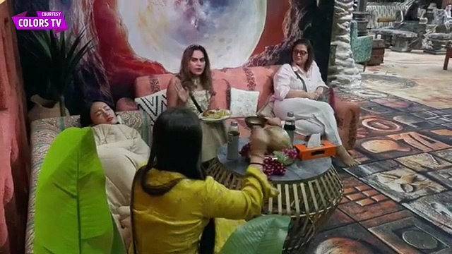 Bigg Boss 18 LIVE: Avinash Ne Maara Shrutika Ko Taunt, Uthaye Rishton Par Sawal