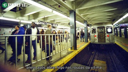 "Tragédia no metrô de NY, reabertura da Fontana di Trevi e polêmica com Trump: resumo mundial em destaque."