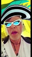 Mykonos et Santorin entre les mains des TOURISTES !!