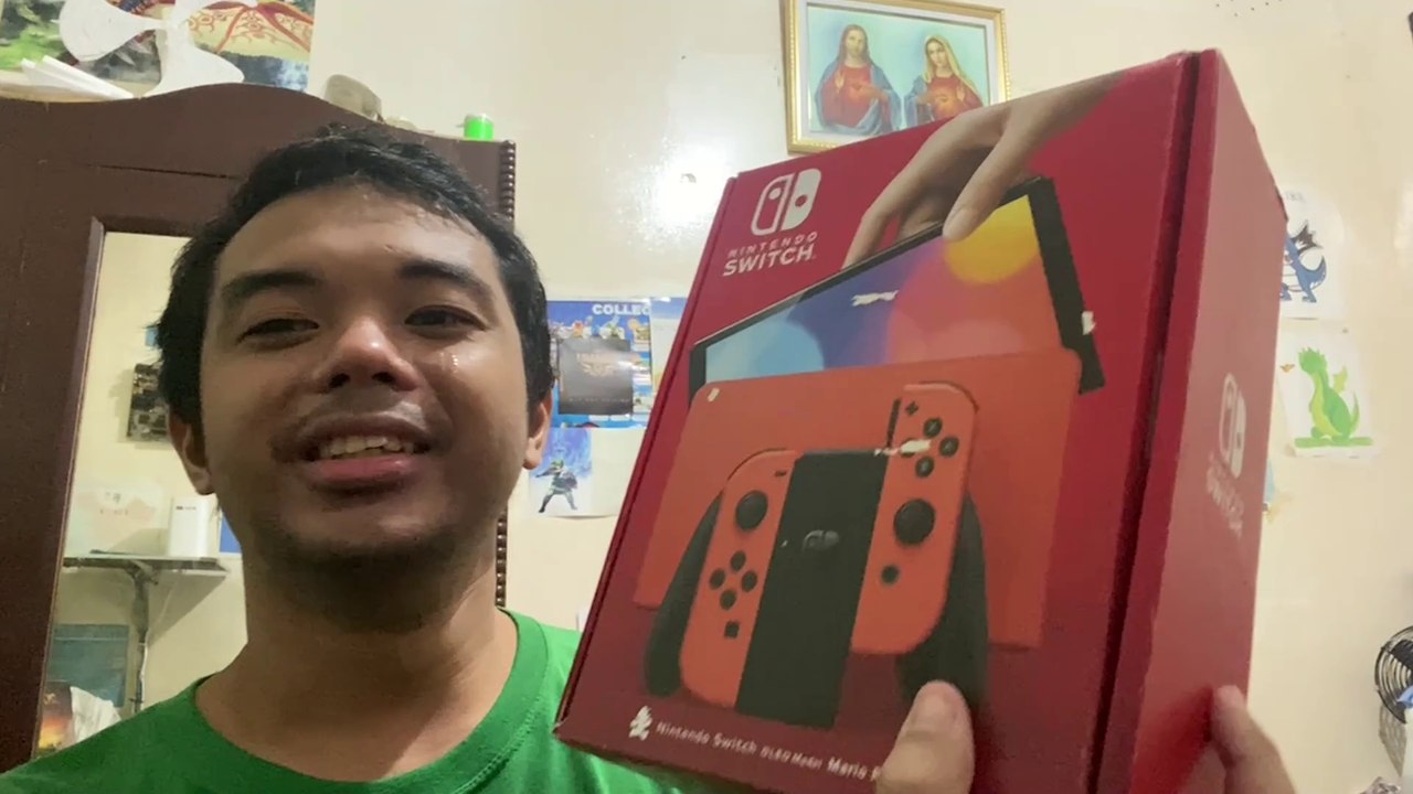 Nintendo Switch OLED Unboxing