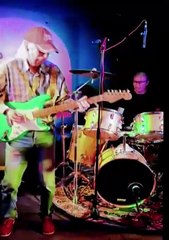 Greeny Blues Band, le soundcheck avant concert à l’Arockarea La Riche, 12 juillet 2024