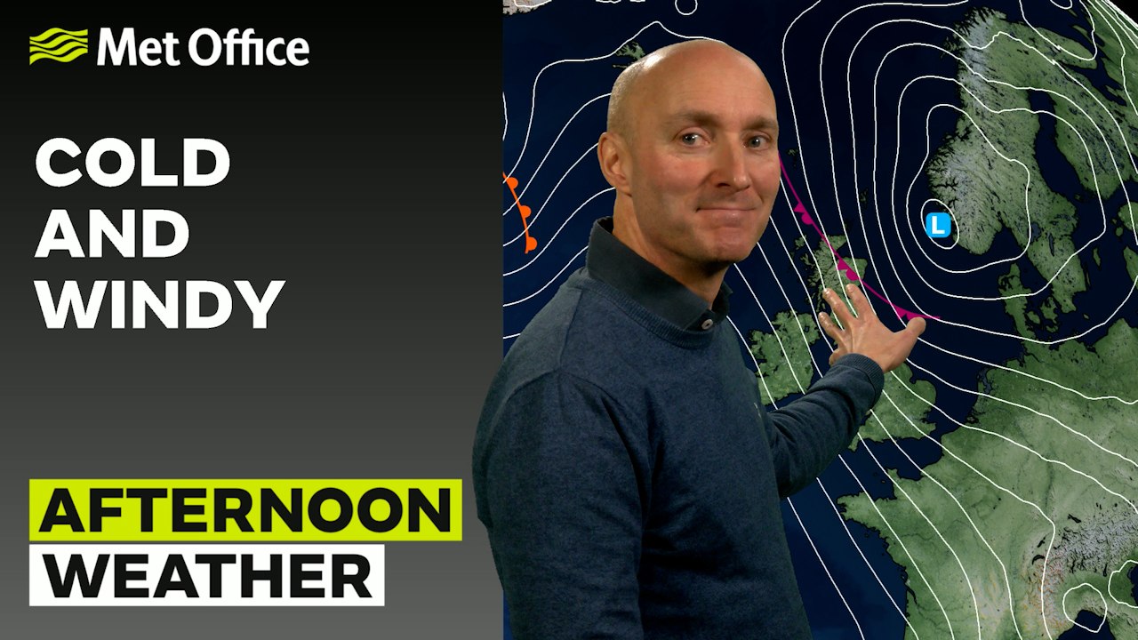 Met Office Afternoon Weather Forecast 22/12/2024 - Showers feeding in from northwest