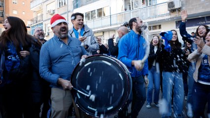 E Club de Baloncesto de San Blas que ha repartido millones del Gordo:  "Nos viene muy bien a todos"