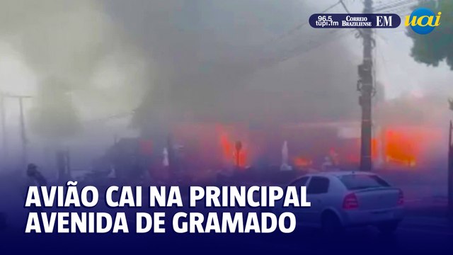 Avião cai em avenida de Gramado e deixa ao menos 6 vítimas