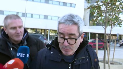 Jacobo Martos, visiblemente cansado, actualiza el estado de salud de Raphael: "Mañana le harán más pruebas"