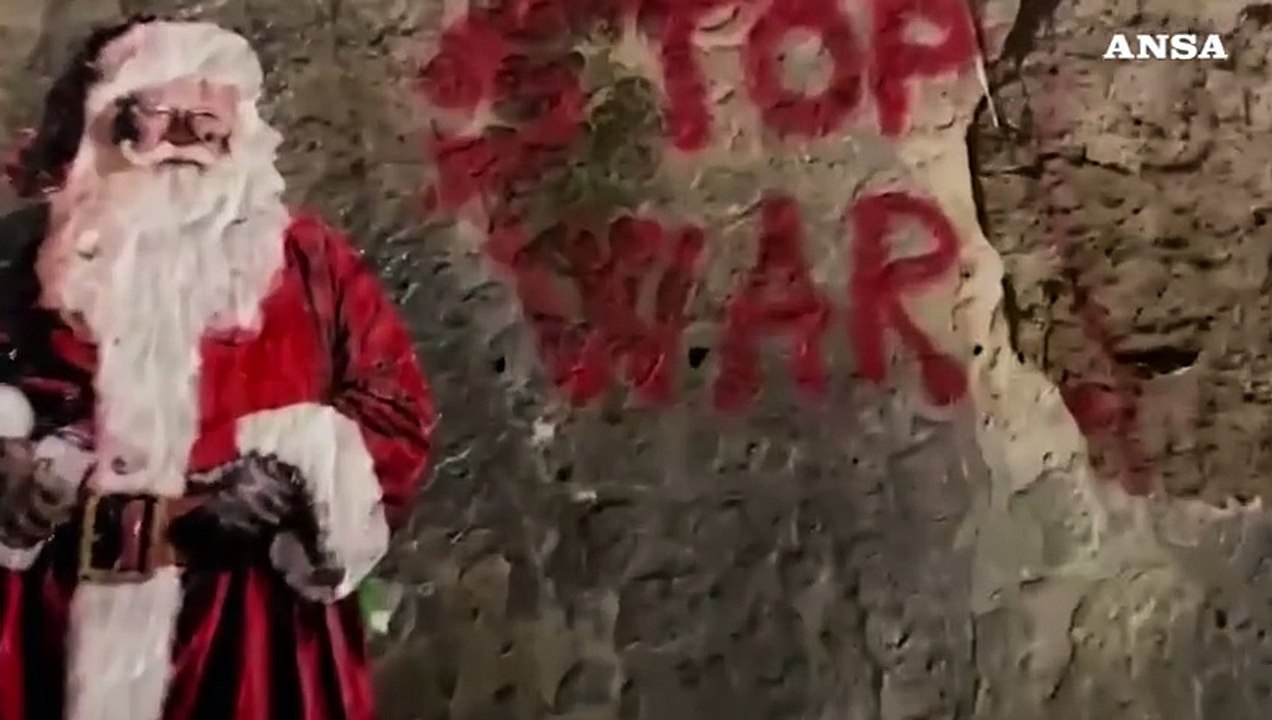 "Stop war", la nuova opera di Harry Greb nel cuore di Roma