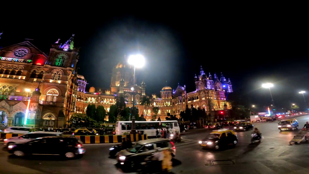 TIME LAPSE #CHHTRAPATI SHIVAJI MAHARAJ TERMINUS #CST #VICTORIA TERMINUS #MUMBAI #NIGHT LIFE #VIRALVIDEO #VIRALSHORTS #4K #TRAFFIC