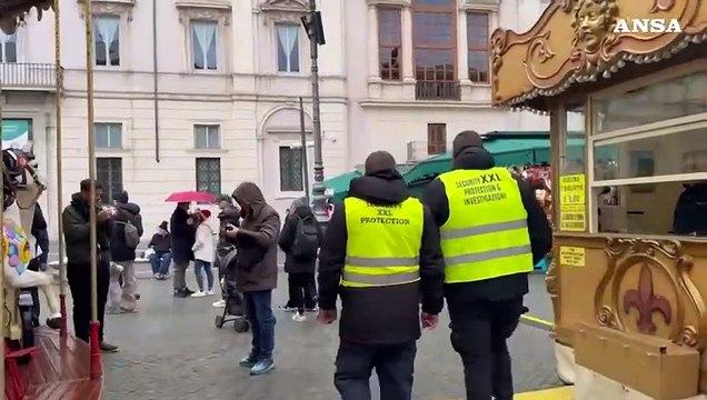 Sicurezza, controlli delle forze dell'ordine a piazza Navona