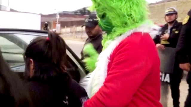 'El Grinch' policía de Perú
