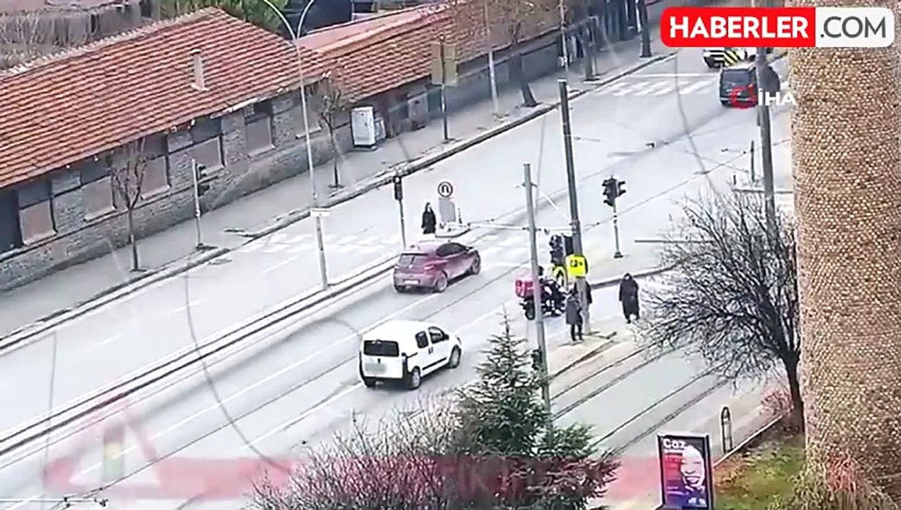 Eskişehir'de Trafik İhlalleri Kamerada Yakalandı
