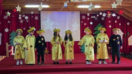 Γιορτή Χριστουγέννων των τάξεων προετοιμασίας !-Shfaqje me rastin e Krishtlindjes!