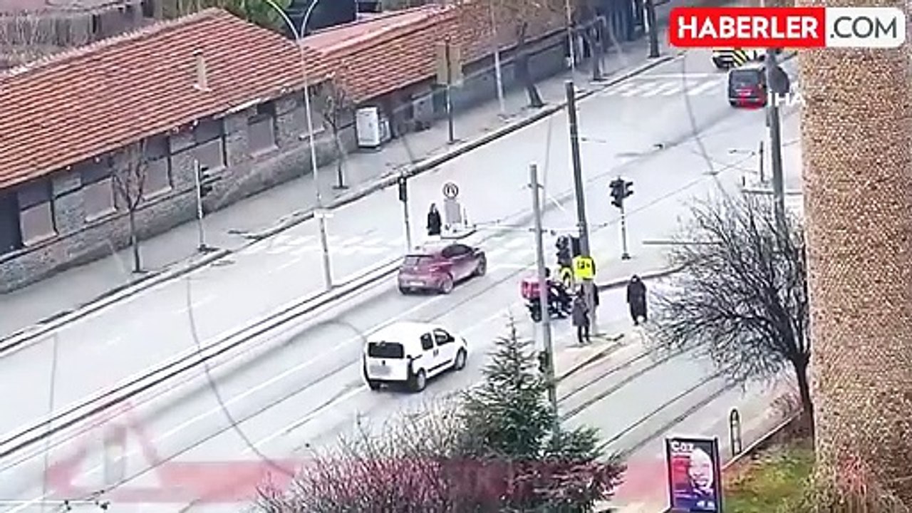 Eskişehir'de Trafik İhlalleri Kamerada Yakalandı