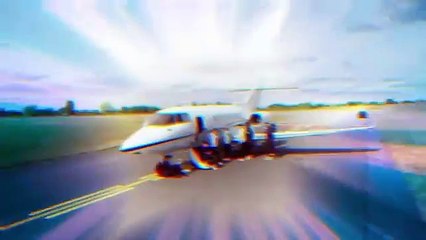 Last To Take Hand Off Jet, Keeps It!